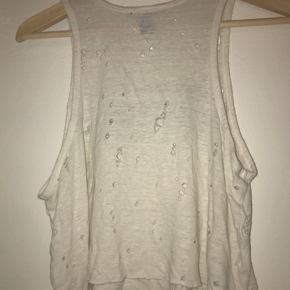 “HOLLYWOOD” distressed crop top tank - Picture 2 of 3